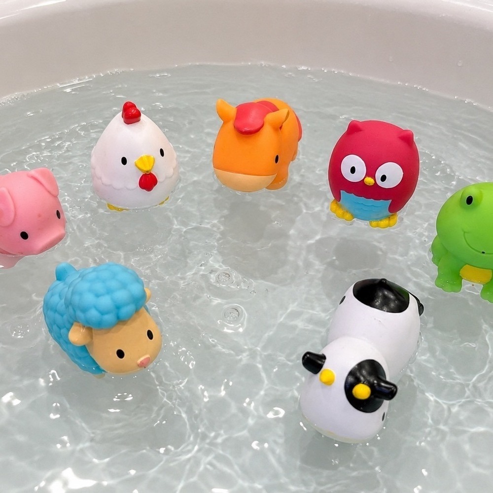 Munchkin Barnyard Friends Animal Bath Squirts Set of 7 Cow Pig Sheep Frog Owl